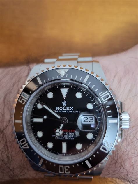 protezione vetro rolex|Sostituzione del cristallo su un orologio Rolex.